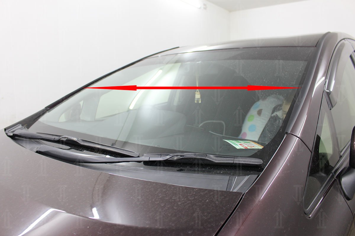 Дефлектор (водосток) лобового стекла для Toyota Prius III Рестайлинг (XW30)