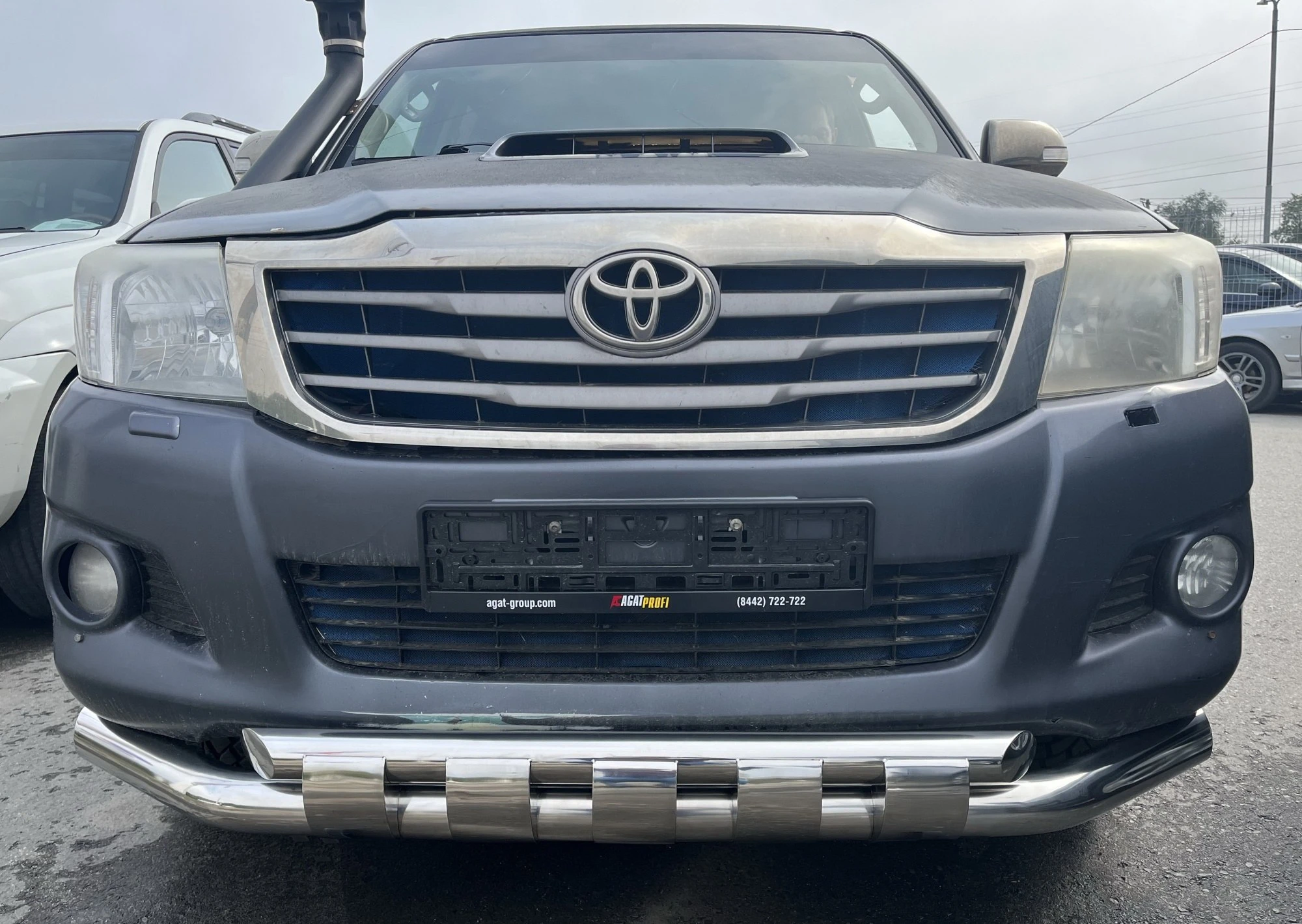 Защита переднего бампера с перемычками d76/60 мм для Toyota Hilux VII Рестайлинг  Юко THL.11.75