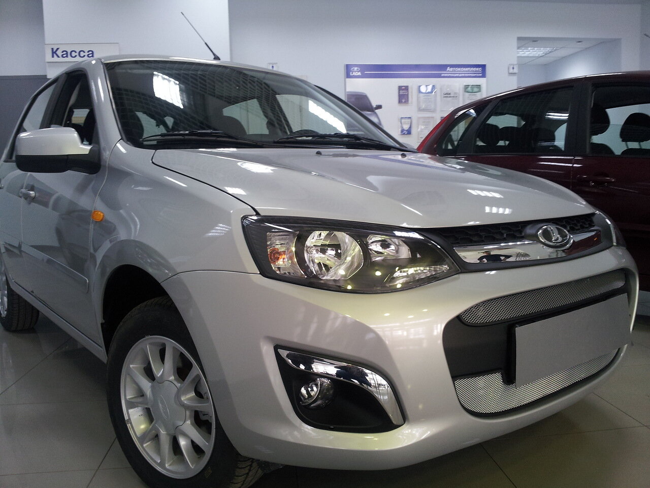 Защитная сетка радиатора комплект 2 части для LADA (ВАЗ) Kalina II