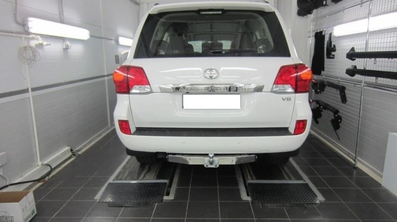 Фаркоп Oris c типом шара F для Toyota Land Cruiser 200 Series Рестайлинг 2  Oris 3091-FL