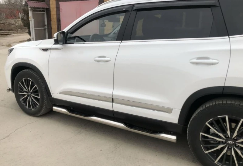 Пороги труба с проступью d76 мм для Xcite X-Cross 8 I  Юко XCX-CR.8.25.93
