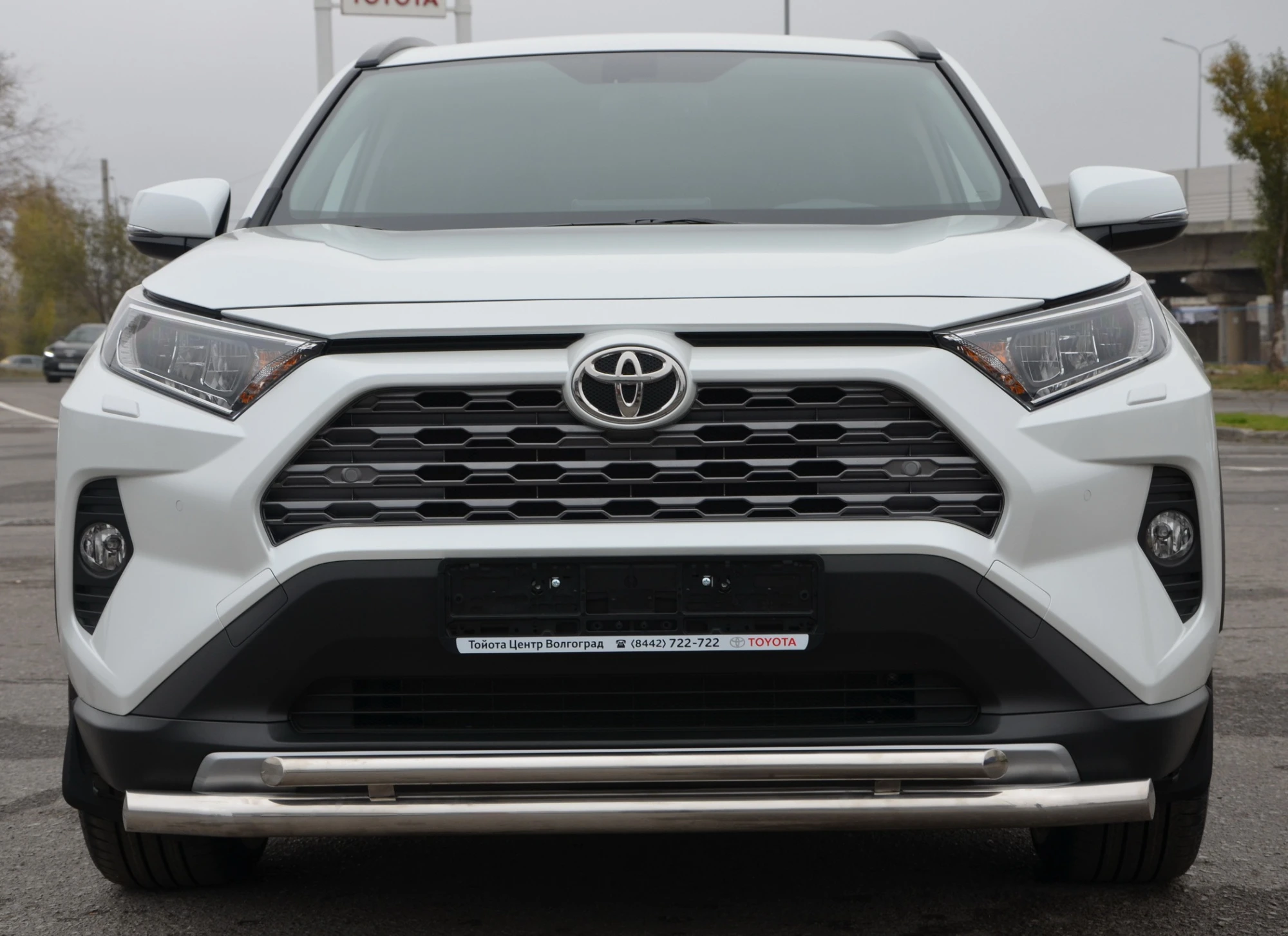 Защита переднего бампера двойная d60/42 мм для Toyota RAV4 V (XA50)  Юко TRAV.19.03