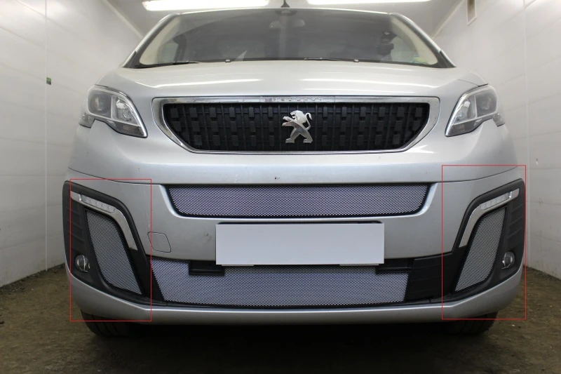 Защитная сетка радиатора боковые для Peugeot Traveller I Хром Стрелка 11 PEUTR17.cor.chrome