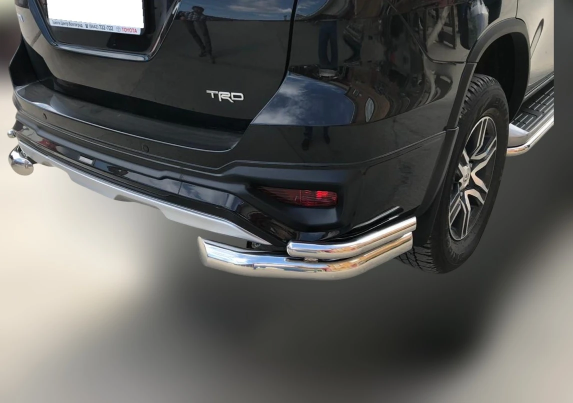 Защита заднего бампера двойная угловая d76/42 мм для Toyota Fortuner II  Юко TFTRD.18.20