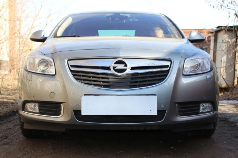 Защитная сетка радиатора для Opel Insignia I Черный Стрелка 11 OPINS09.black