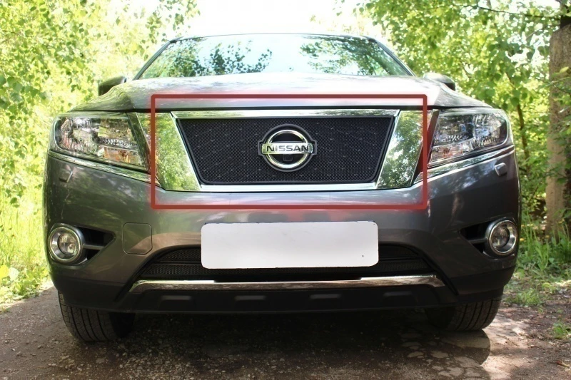 Защитная сетка радиатора верх для Nissan Pathfinder IV Черный Стрелка 11 NPATF14.top.black