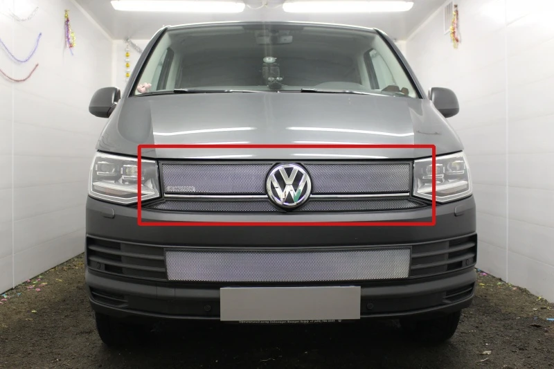Защитная сетка радиатора верх 4 части для Volkswagen Transporter T6 Хром Стрелка 11 WVT6TL.top.chrome