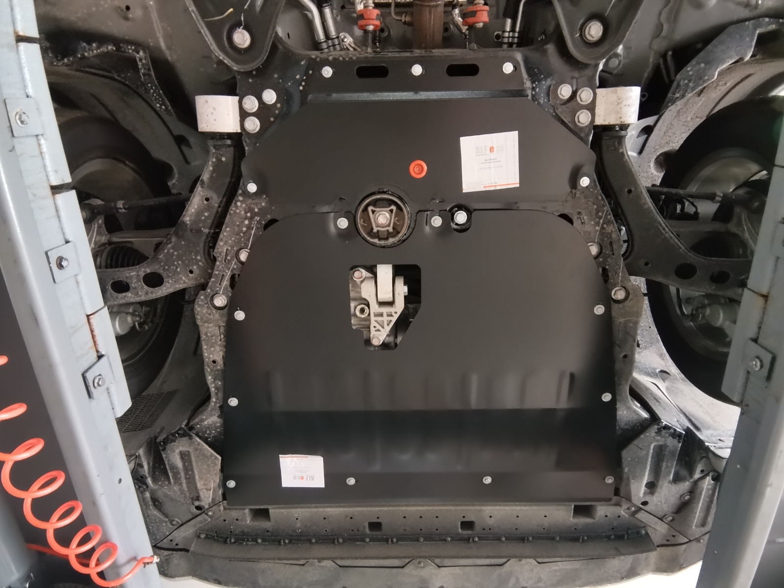 Защита картера и КПП для GAC M8