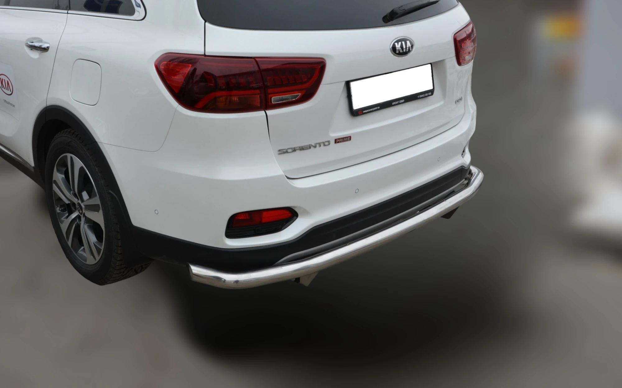 Защита заднего бампера угловая большая d60 мм для Kia Sorento III Prime Рестайлинг  Юко KSR.18.21-1