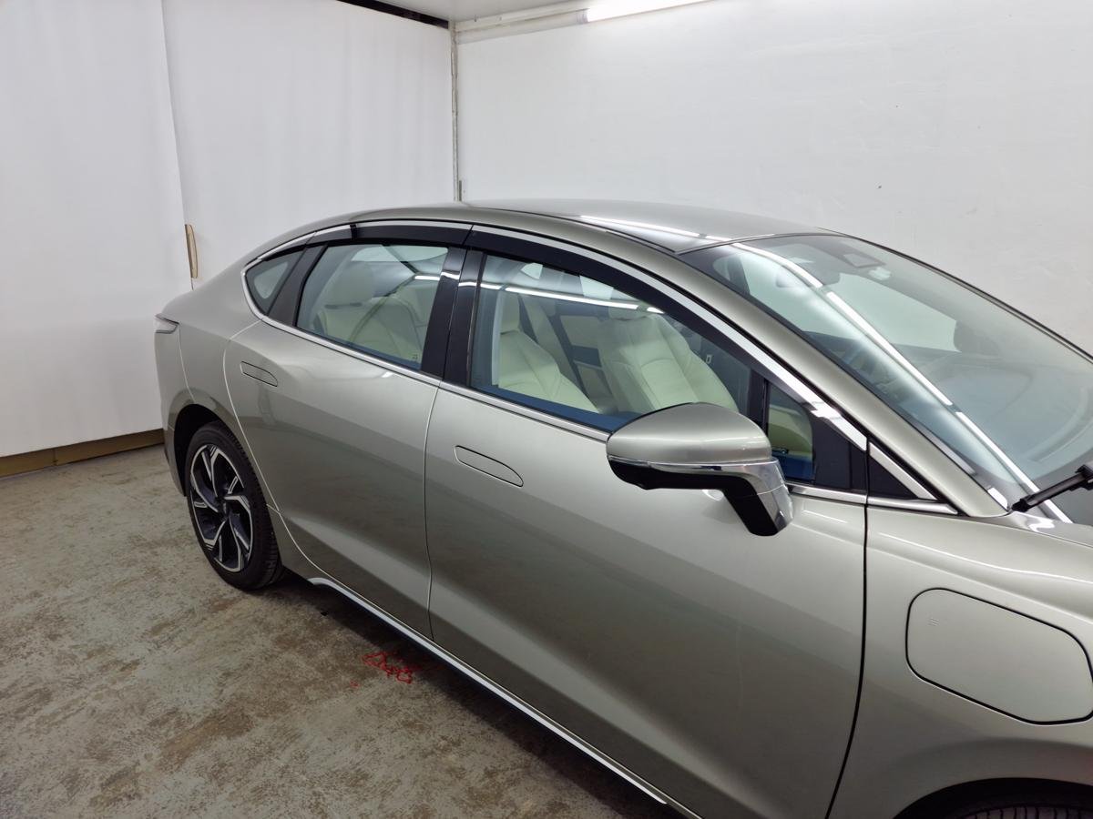 Дефлекторы окон 2D с хром накладками 6 шт. (под наклоном) для Амберавто А5 I