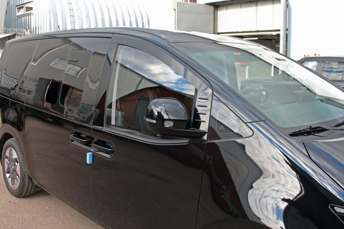 Дефлекторы окон 2D 2 шт для Hyundai Staria