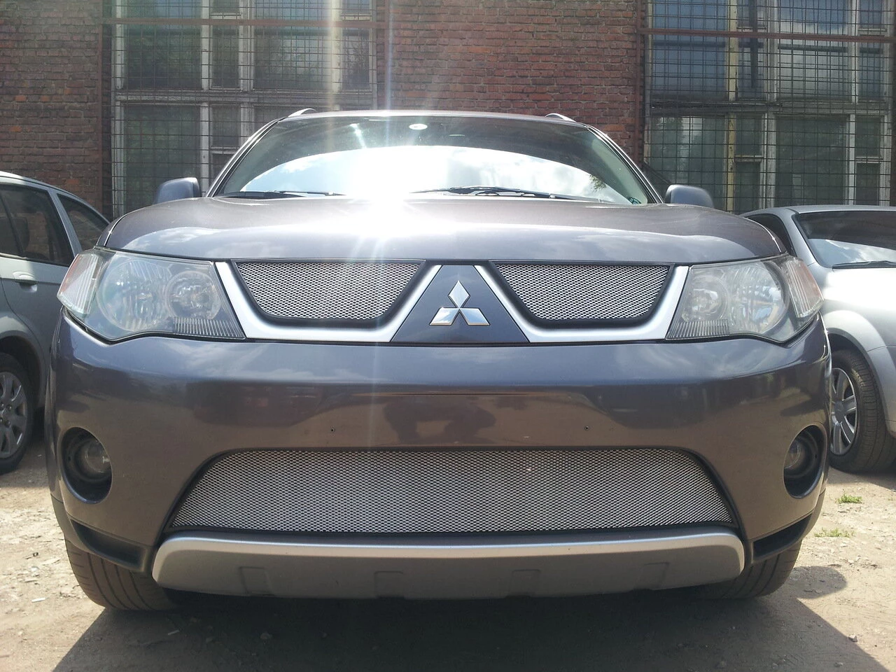 Защитная сетка радиатора низ для Mitsubishi Outlander II