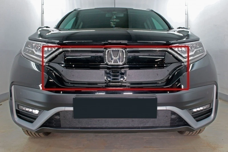 Зимняя заглушка радиатора на стяжке верх (4 части) для Honda CR-V V Рестайлинг Черный Стрелка 11 ZZ.HCRV19.top