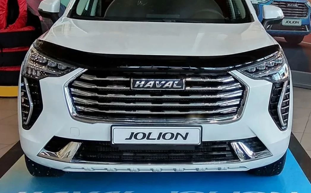 Дефлектор капота темный для Haval Jolion I Рестайлинг