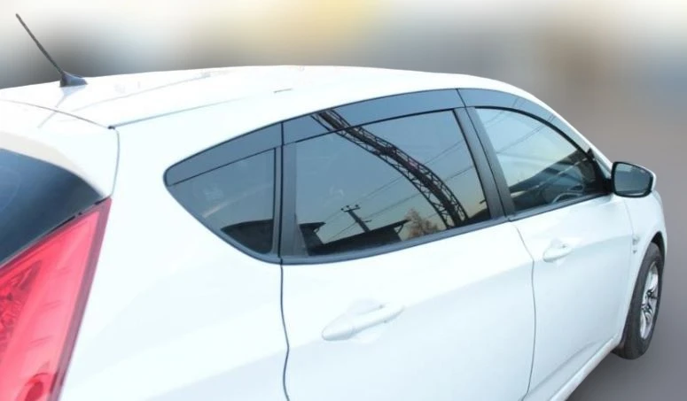 Дефлекторы окон 2D 6 шт (для кузова хэтчбек) для Hyundai Solaris I Черные Стрелка 11 2D158-6.S11