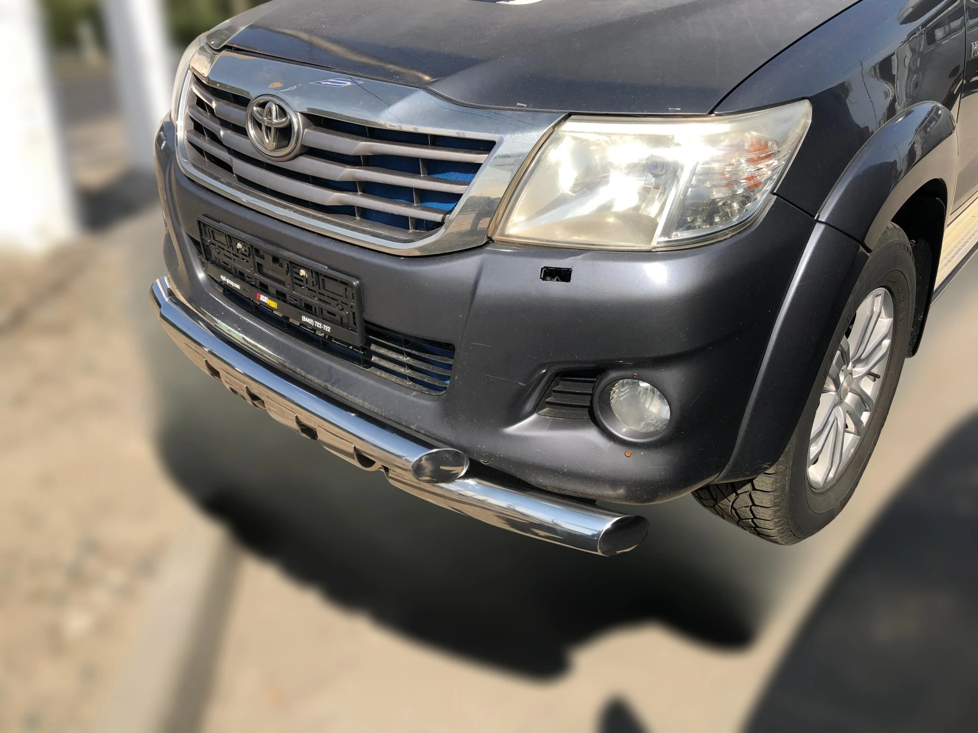 Защита переднего бампера G d76 мм для Toyota Hilux VII Рестайлинг  Юко THL.11.05