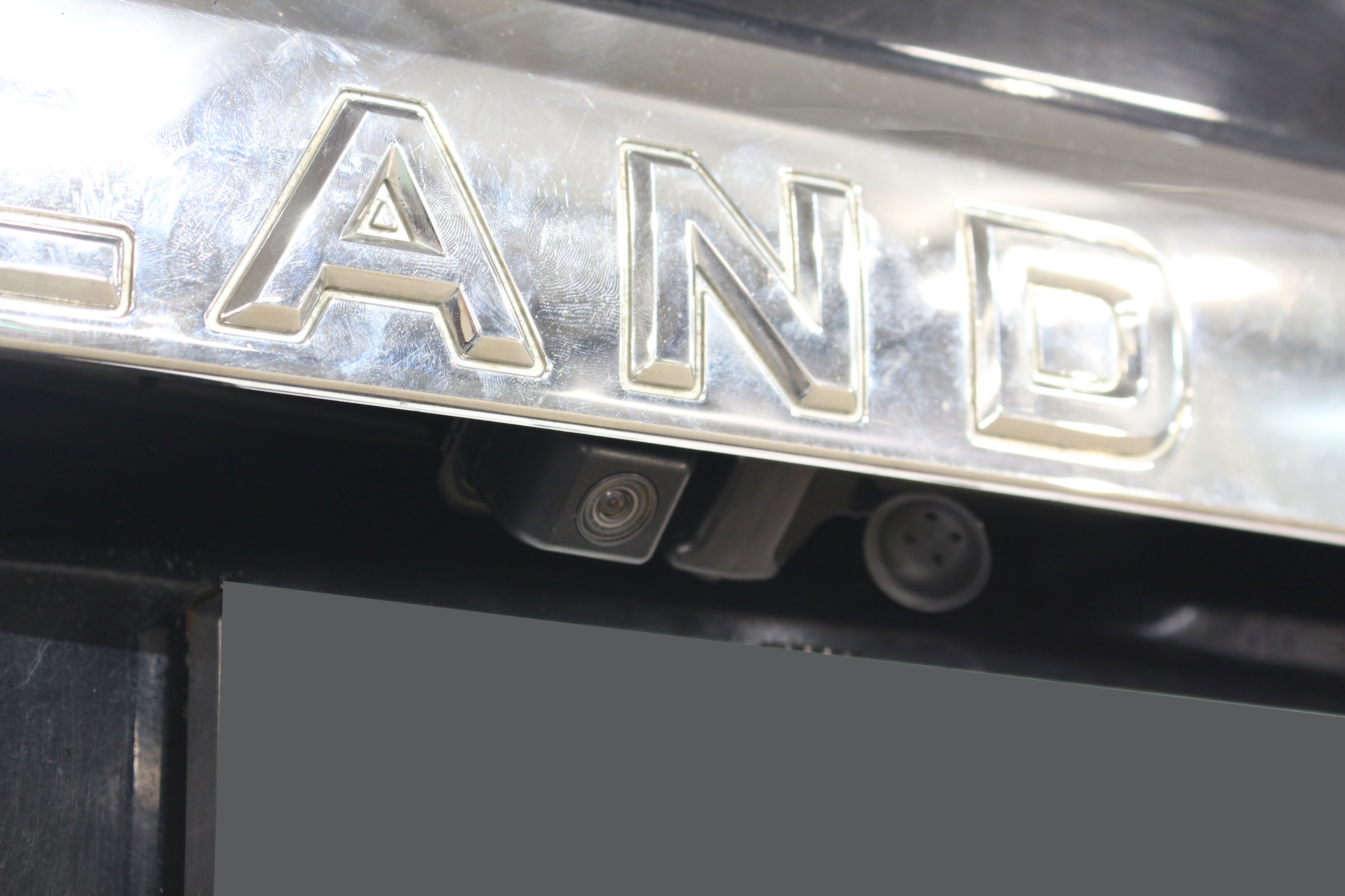 Защита камеры заднего вида для Toyota Land Cruiser 200 Series