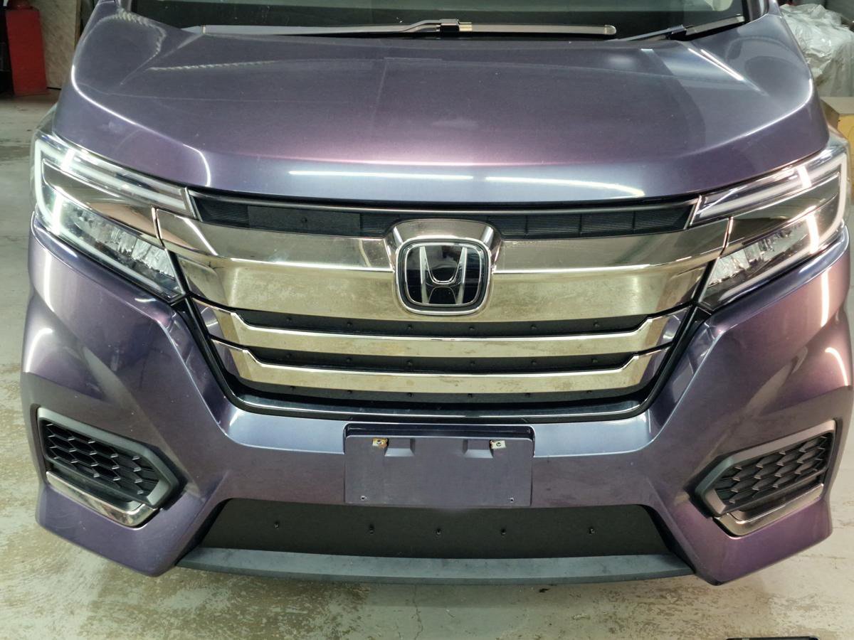 Зимняя заглушка радиатора к съемной сетке верх 5 частей для Honda Stepwgn V Рестайлинг