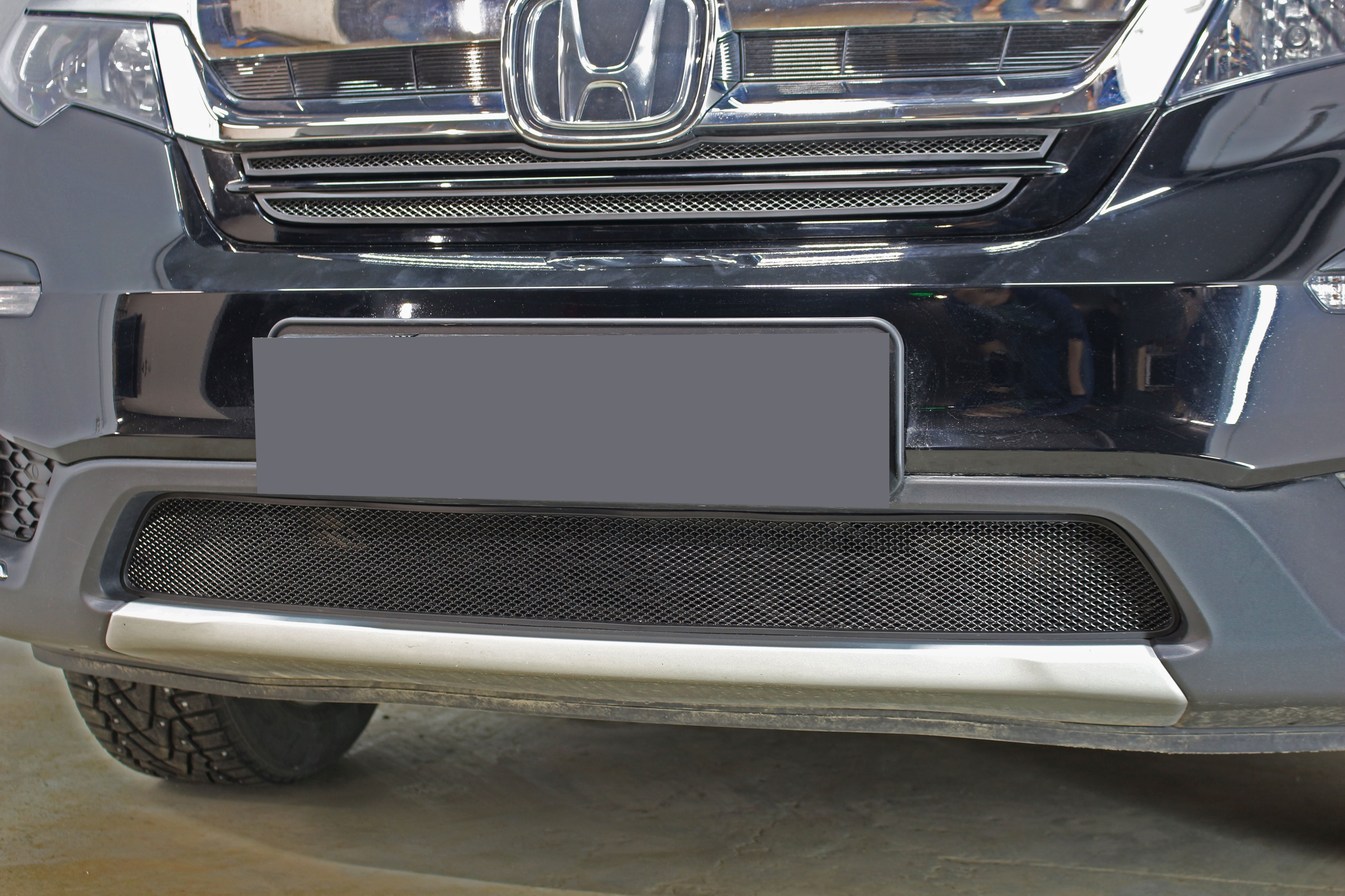 Защитная сетка радиатора низ для Honda Pilot III Рестайлинг