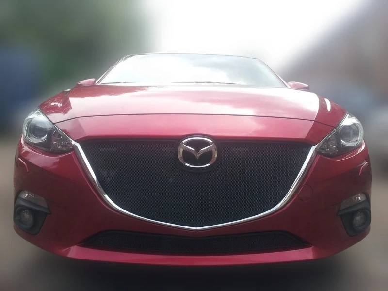 Комплект сеток black верх без рамки и низ для Mazda 3 III (BM) Черный Стрелка 11 MAZ13.top2.black-MAZ13.bot.black