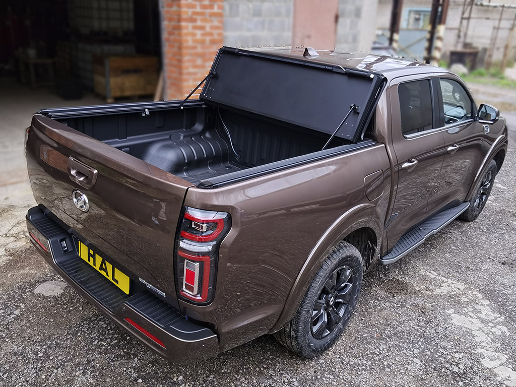 Крышка 4-х секционная HAL 4S PRO для Great Wall Poer I