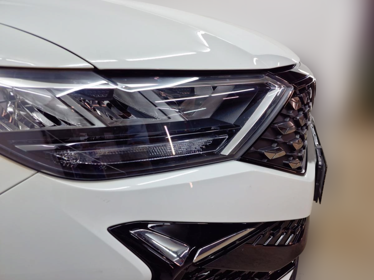 Накладка на решетку радиатора для Jetta VS5 I Рестайлинг