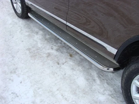 Пороги с площадкой (нерж. лист) 60,3 мм для Volkswagen Touareg II Рестайлинг