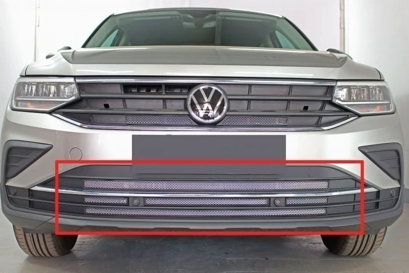 Защитная сетка радиатора низ для Volkswagen Tiguan II Рестайлинг Хром Стрелка 11 WVTIG20.bot.chrome