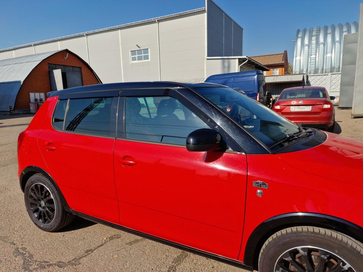 Дефлекторы окон 2D 4 шт для Skoda Fabia II