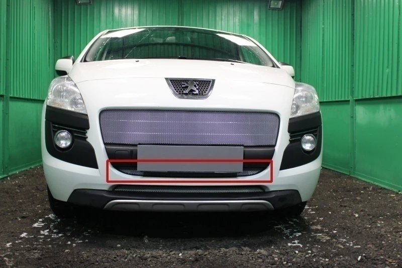 Защитная сетка радиатора центр для Peugeot 3008 I Хром Стрелка 11 PEU3008.mid.chrome