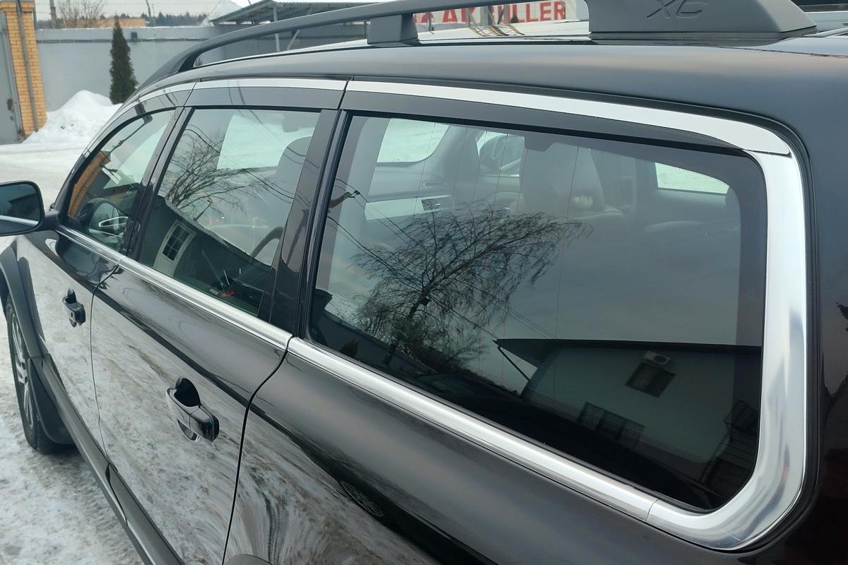 Дефлекторы окон с хром накладками 2D 6 шт для Volvo XC70 II Рестайлинг
