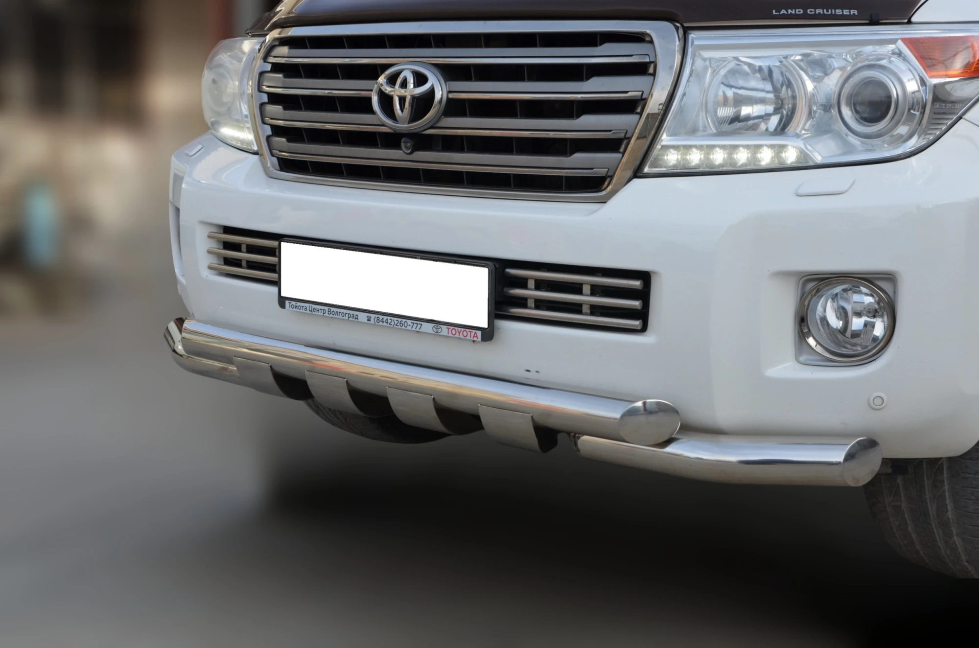 Защита переднего бампера G d76 мм для Toyota Land Cruiser 200 Series Рестайлинг 1  Юко TLC200.13.05