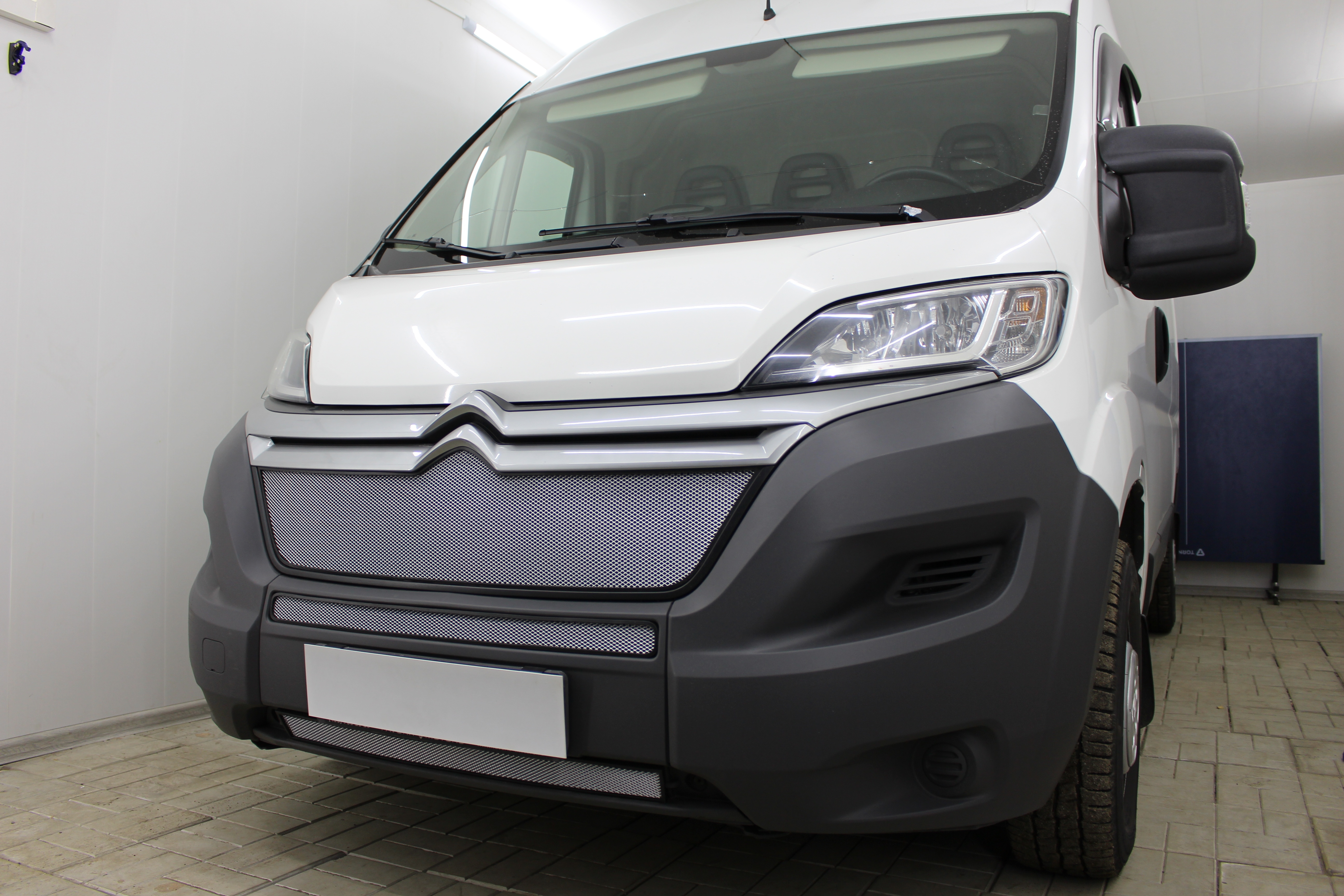 Защитная сетка радиатора низ 2 части для Fiat Ducato III Рестайлинг