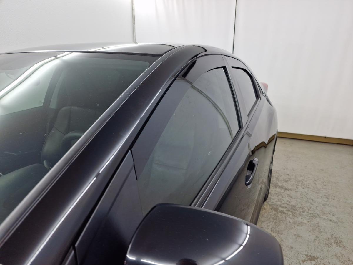 Дефлекторы окон 2D 4 шт. для Honda Civic IX