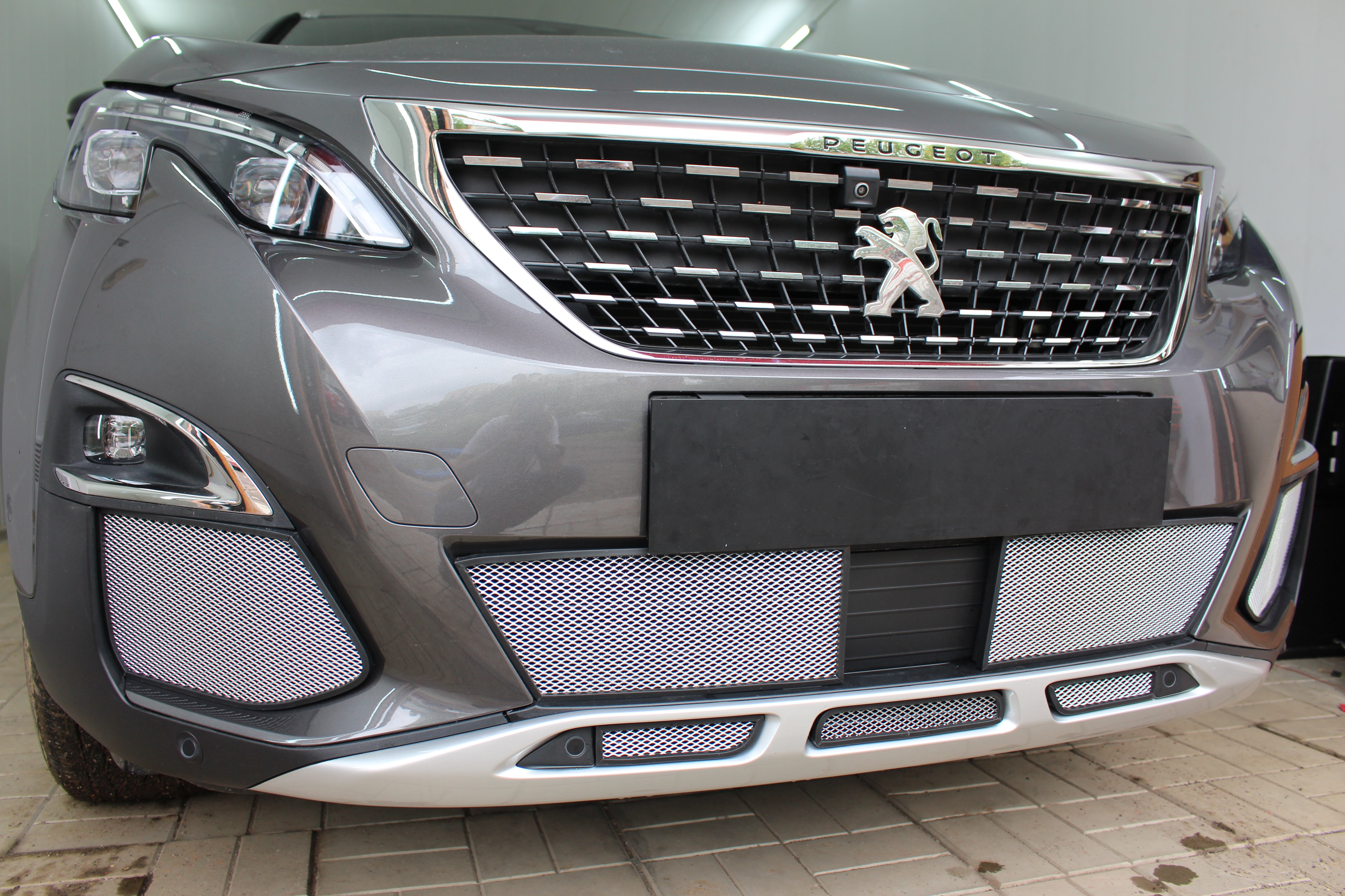 Защитная сетка радиатора боковые для Peugeot 3008 II