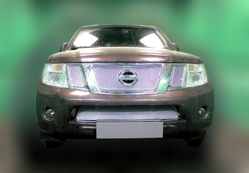 Комплект сеток chrome верх и низ для Nissan Pathfinder III Рестайлинг Хром Стрелка 11 NPAF12.top.chrome-NPAF11.bot.chrome