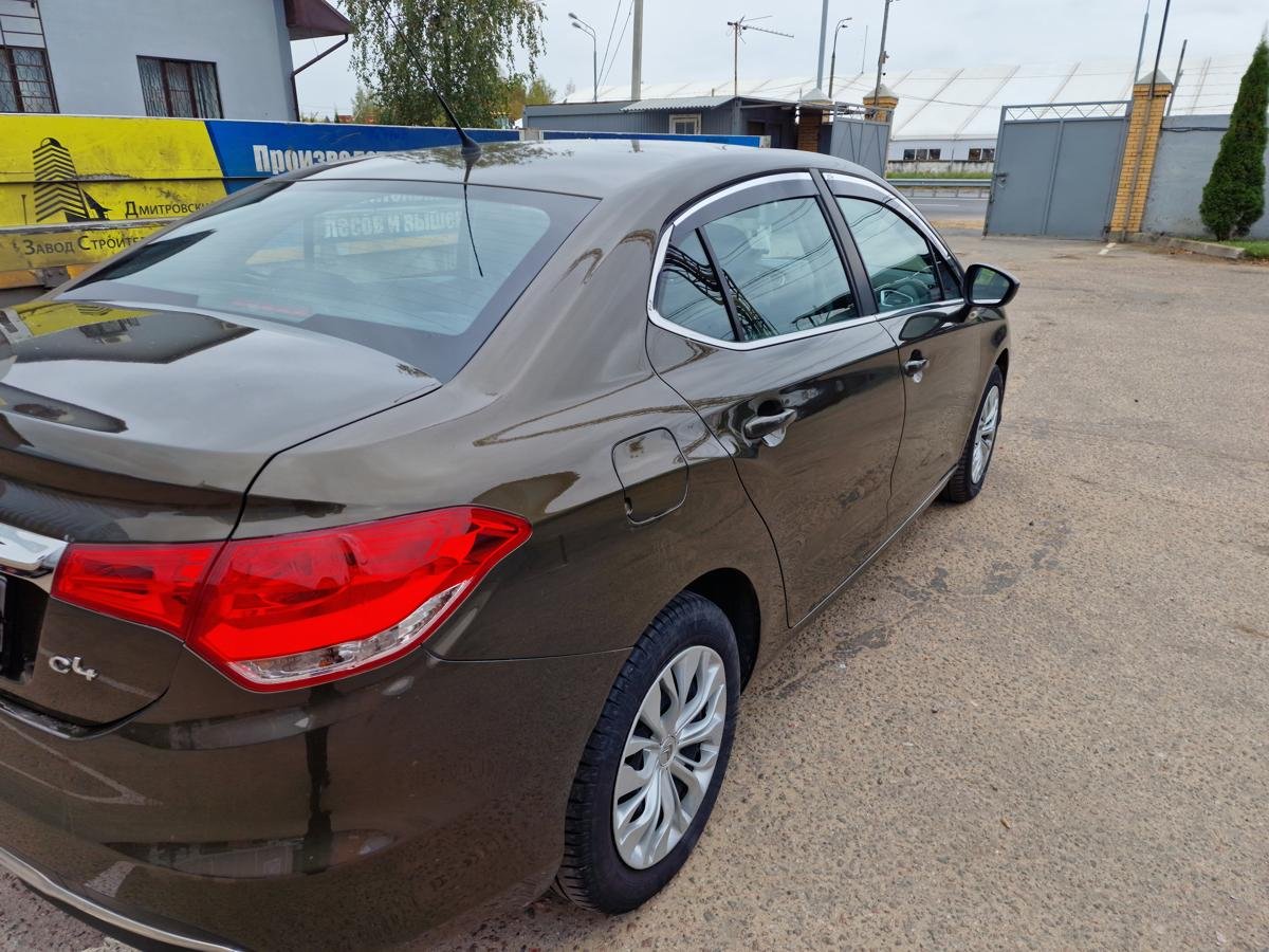 Дефлекторы окон 2D с хром накладками 4 шт. для Citroen C4 II Рестайлинг