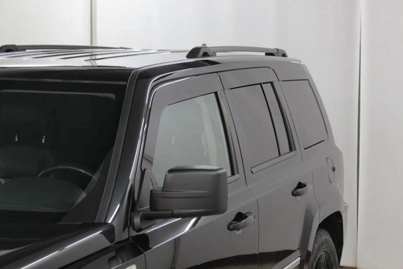 Дефлекторы окон 2D 6 шт для Jeep Liberty (Patriot) Черные Стрелка 11 2D068-6.S11