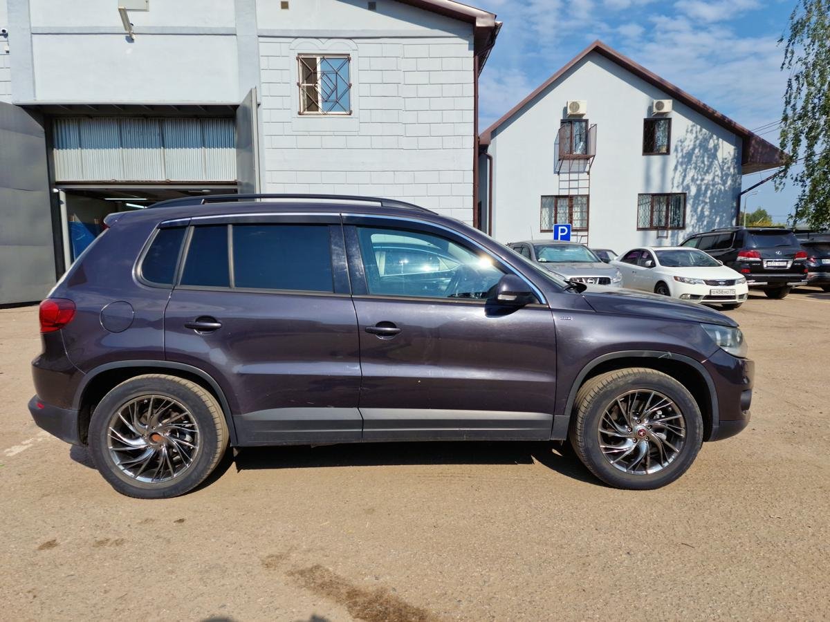 Дефлекторы окон с хром накладками 2D 6 шт. для Volkswagen Tiguan I Рестайлинг