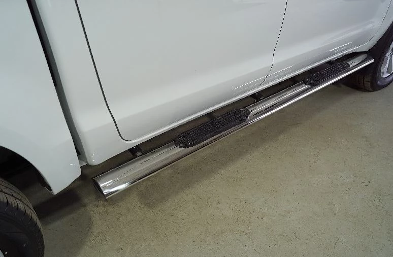 Пороги овальные с накладкой 120х60 мм для Sollers ST8