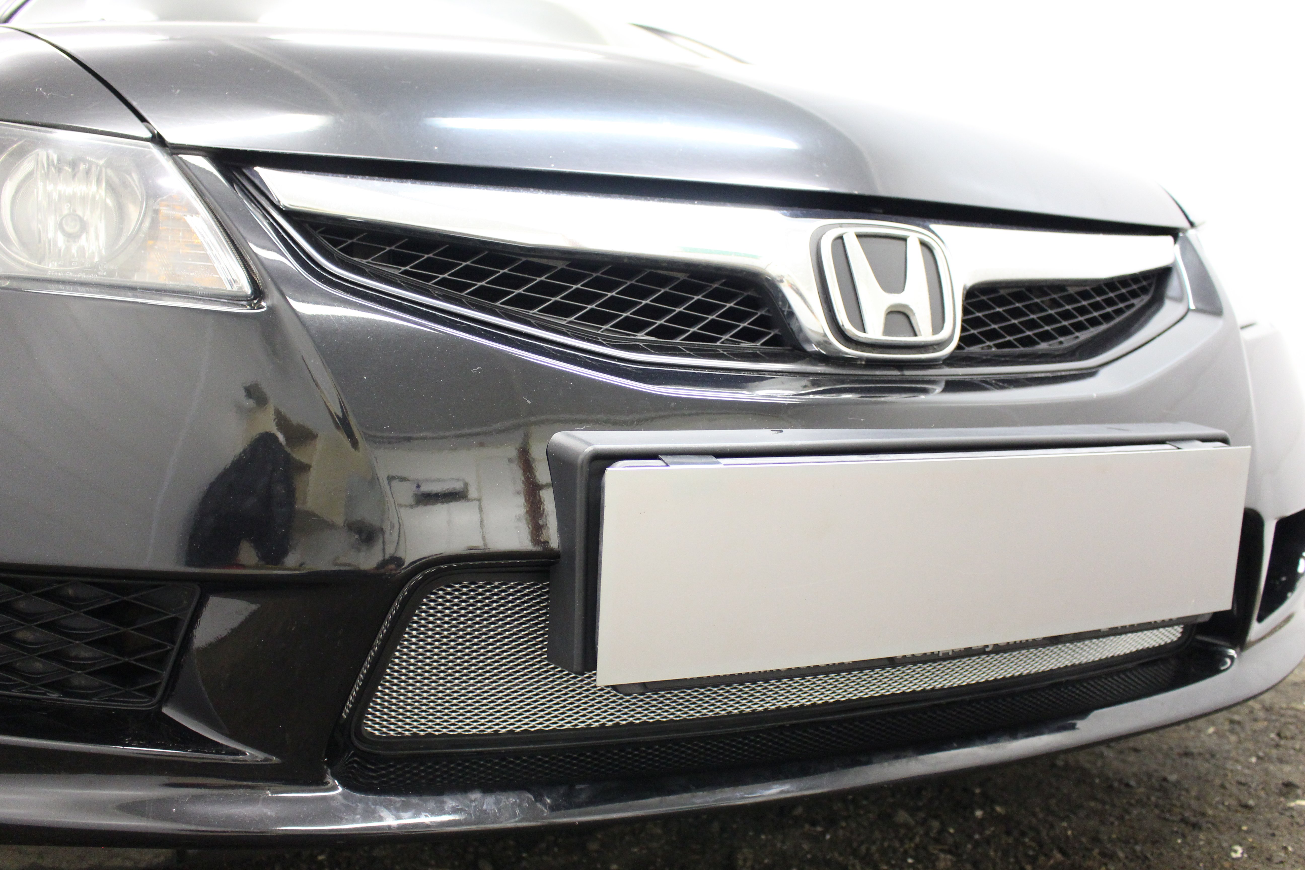 Защитная сетка радиатора для Honda Civic VIII Рестайлинг