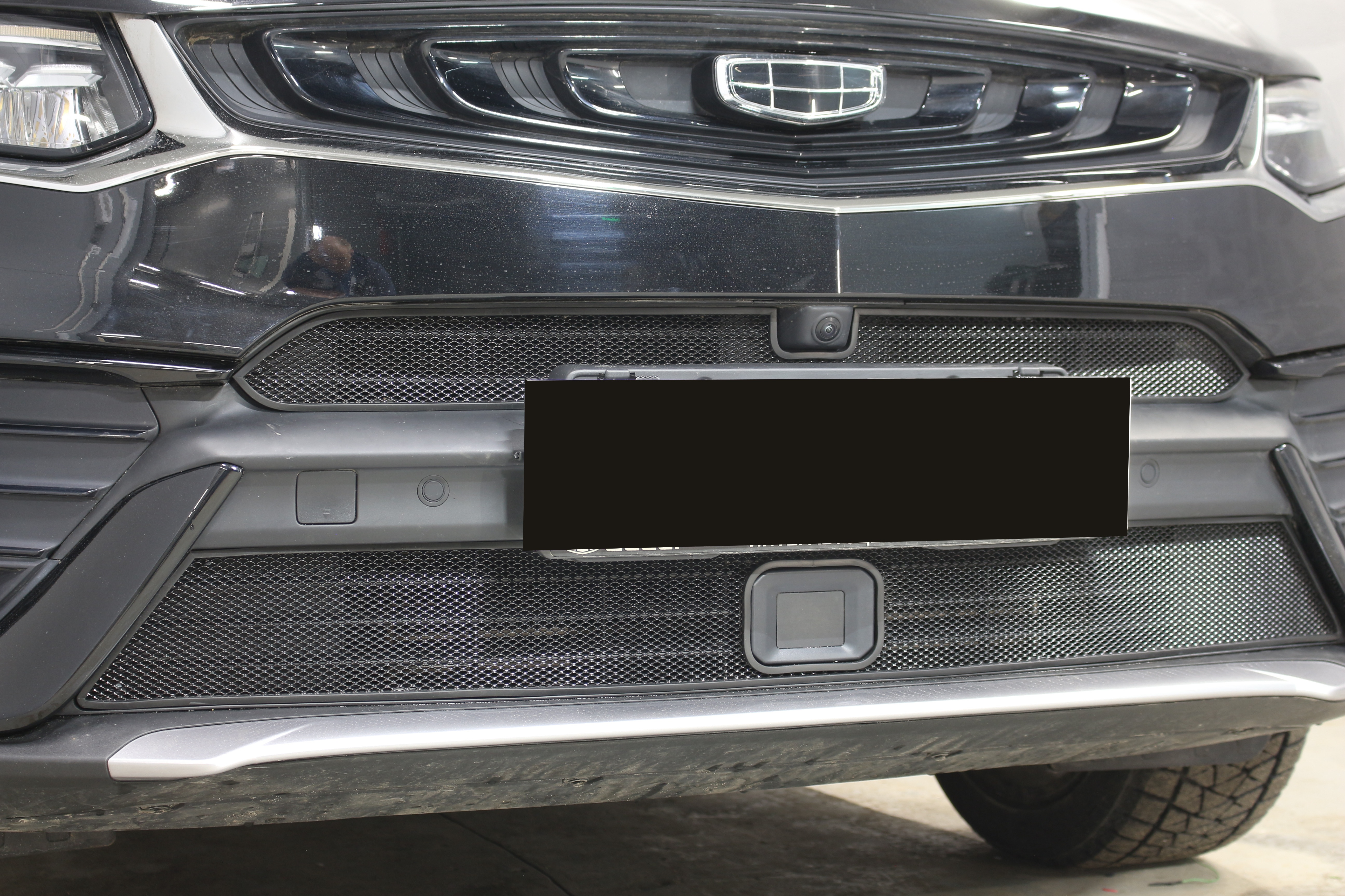Защитная сетка радиатора верх, с камерой для Geely Tugella I