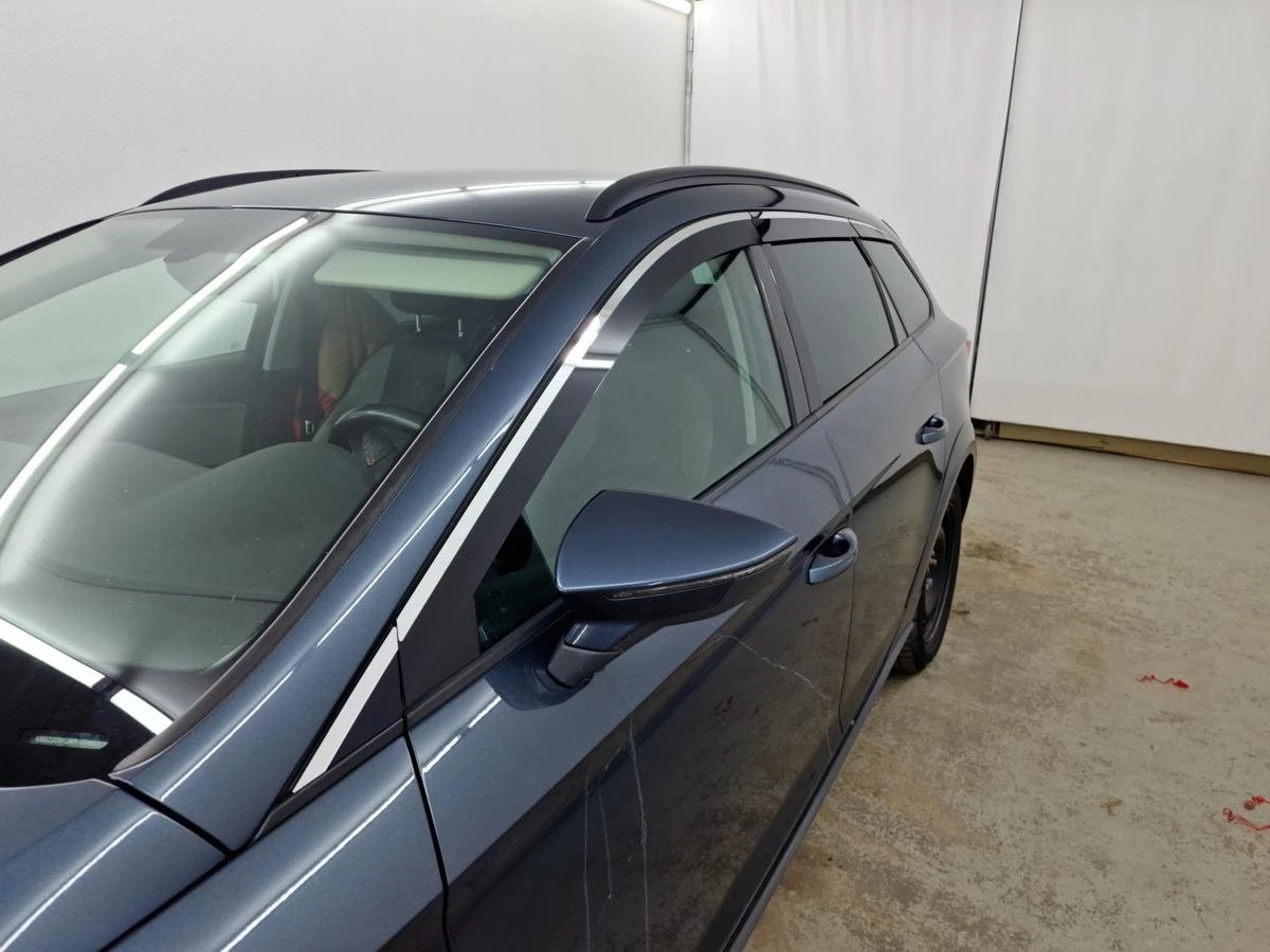 Дефлекторы окон 2D с хром накладками 8 шт. для SEAT Leon III Рестайлинг