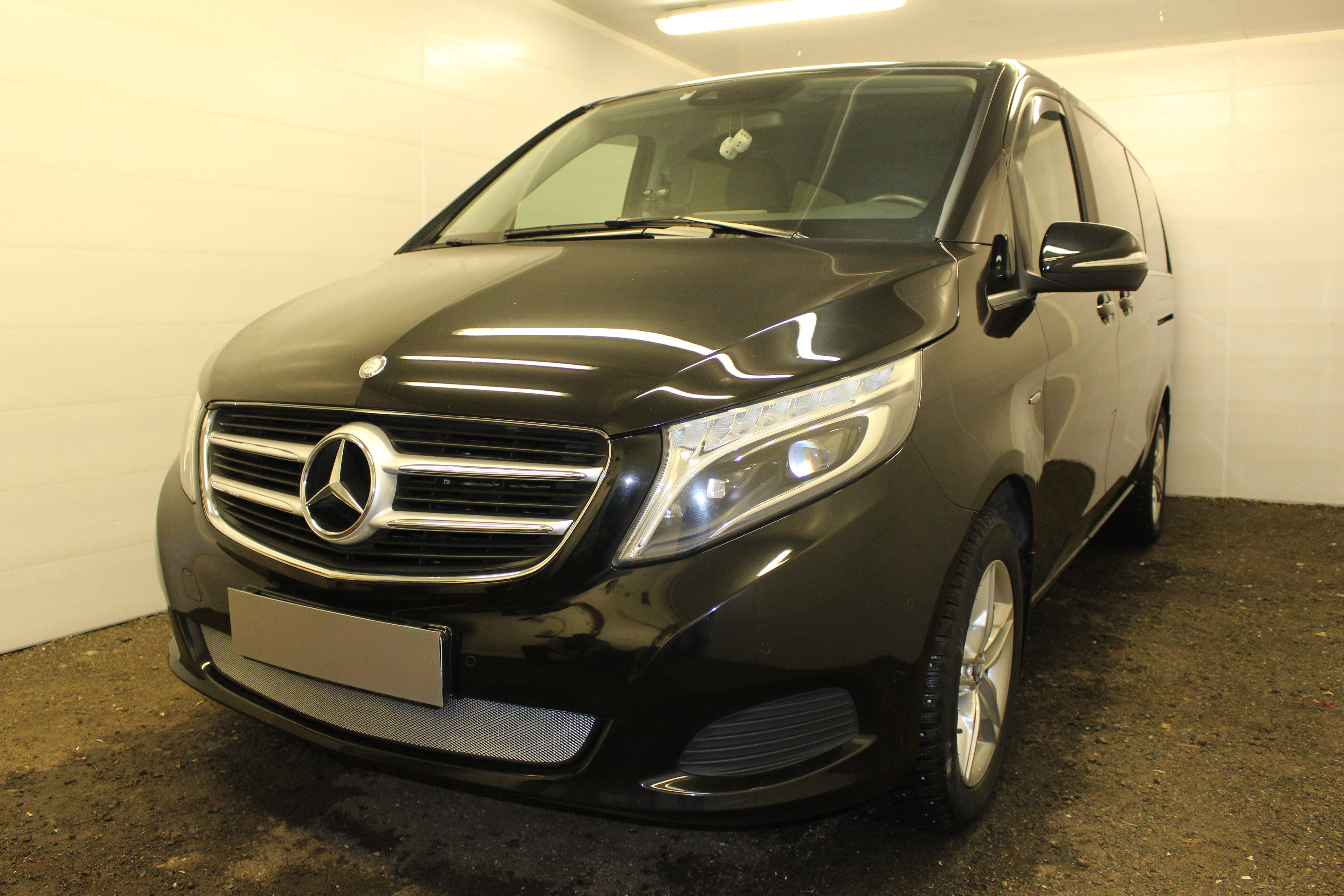 Защитная сетка радиатора для Mercedes-Benz V-Класс III (W447)