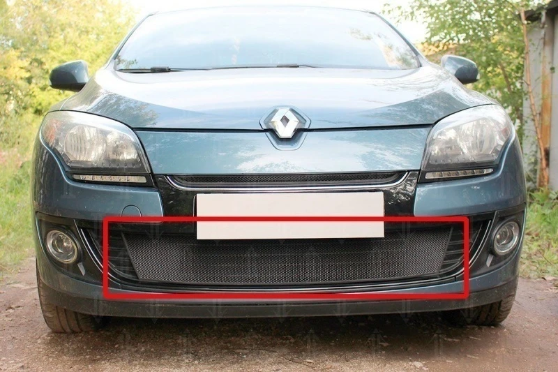 Защитная сетка радиатора низ для Renault Megane III Рестайлинг Черный Стрелка 11 RMEG12.bot.black