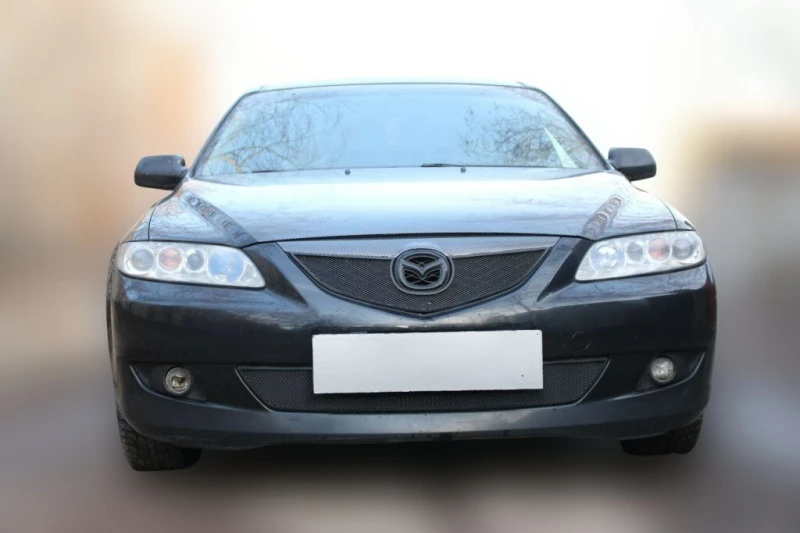Комплект сеток black верх и низ для Mazda 6 I (GG) Черный Стрелка 11 MAZ6-02.top.black-MAZ6-02.bot.black
