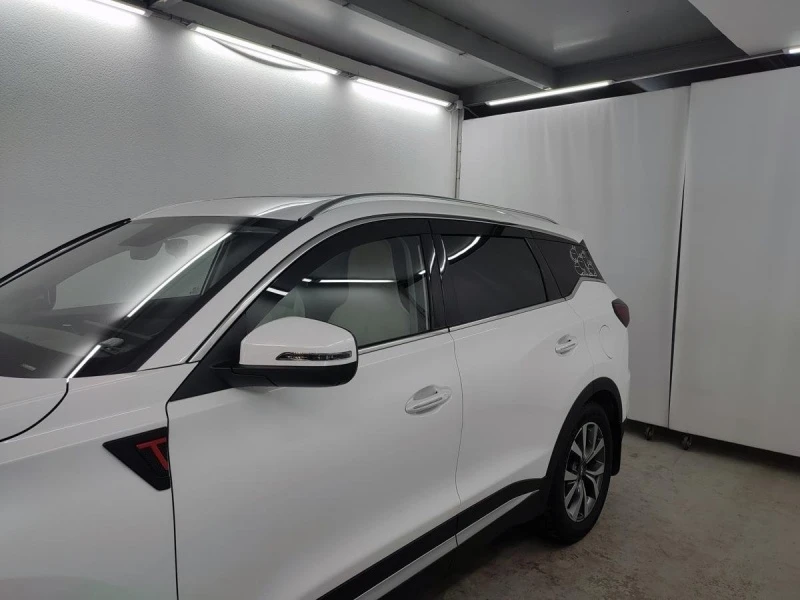 Дефлекторы окон 2D 6 шт для Chery Tiggo 7 Pro I Черные Стрелка 11 2D092-6.S11