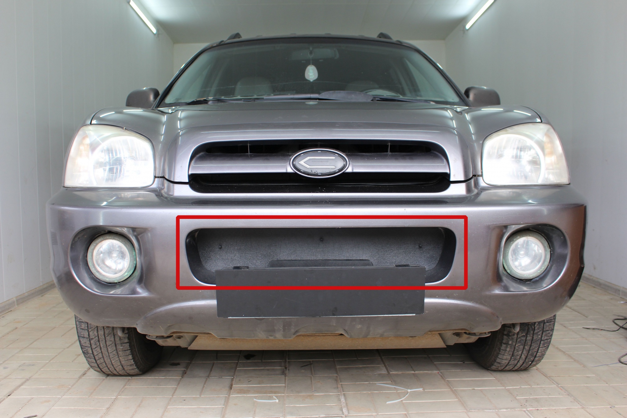 Зимняя заглушка радиатора на стяжке низ для Hyundai Santa Fe I