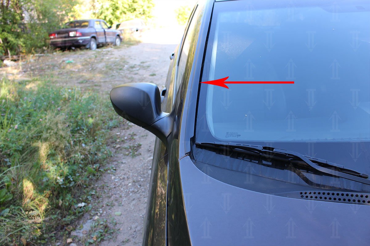 Дефлектор (водосток) лобового стекла для Hyundai Solaris I