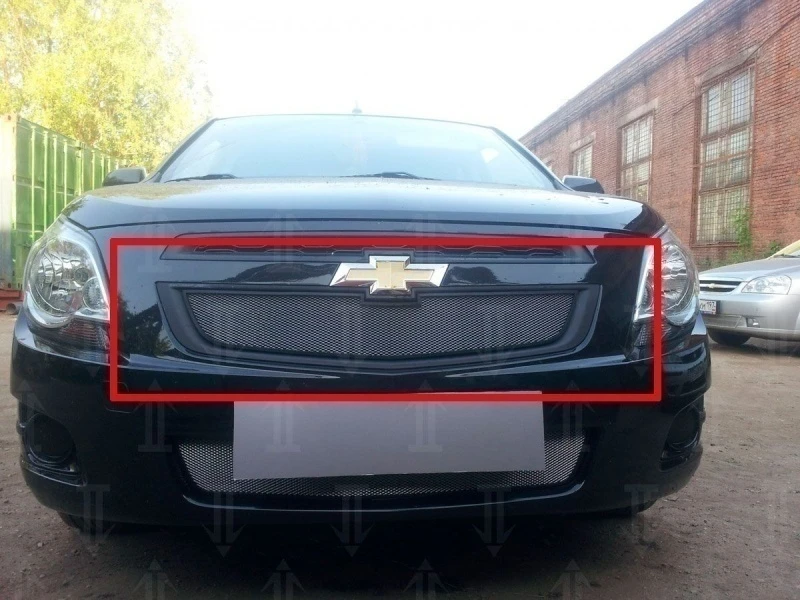 Защитная сетка радиатора верх для Chevrolet Cobalt II Хром Стрелка 11 CHCOB.top.chrome